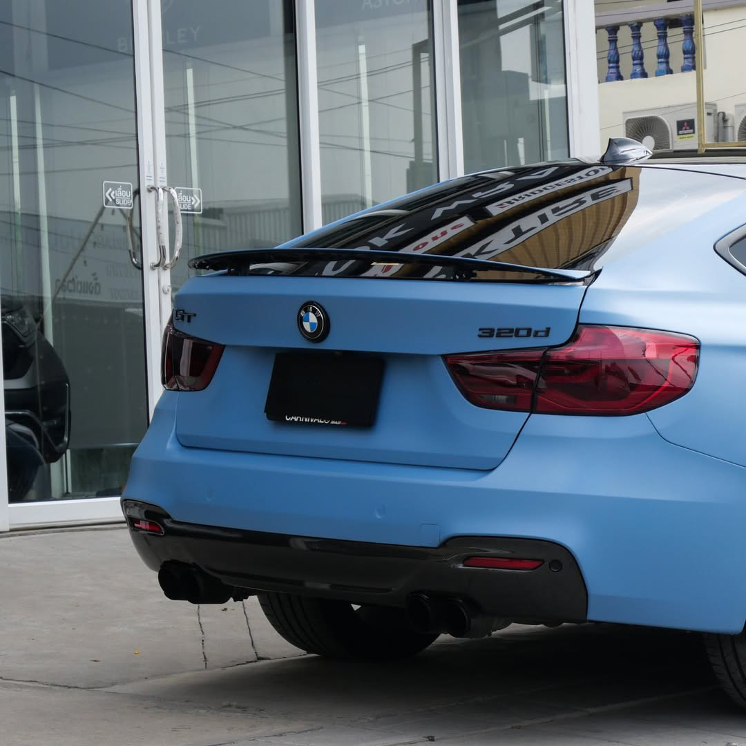 Ravoony Plus Ultimate Flat China Blue Car Wrap review Emily Davis 00