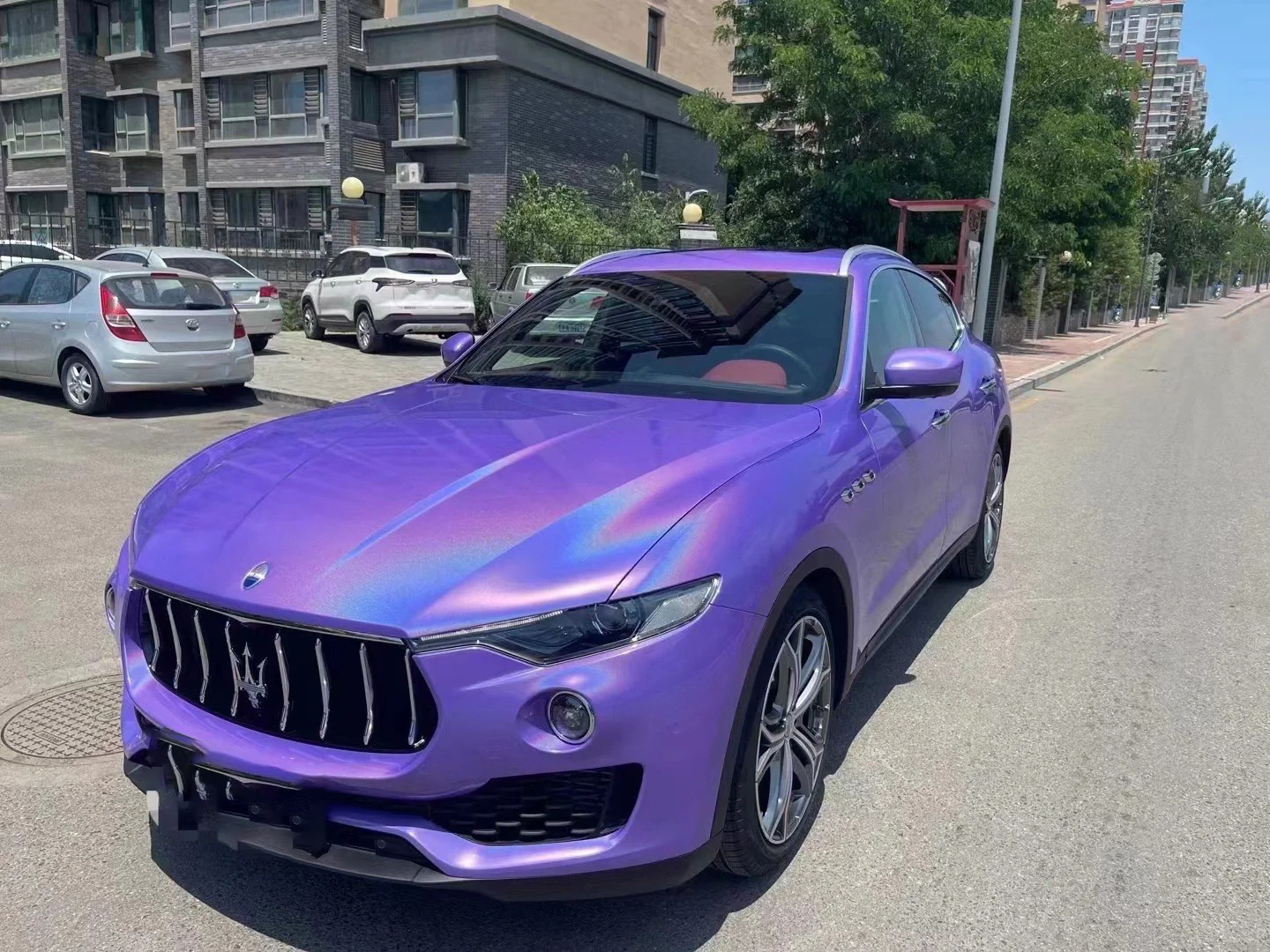 Ravoony Plus Glossy Laser Dark Purple Car Wrap review Ashley Clark 01