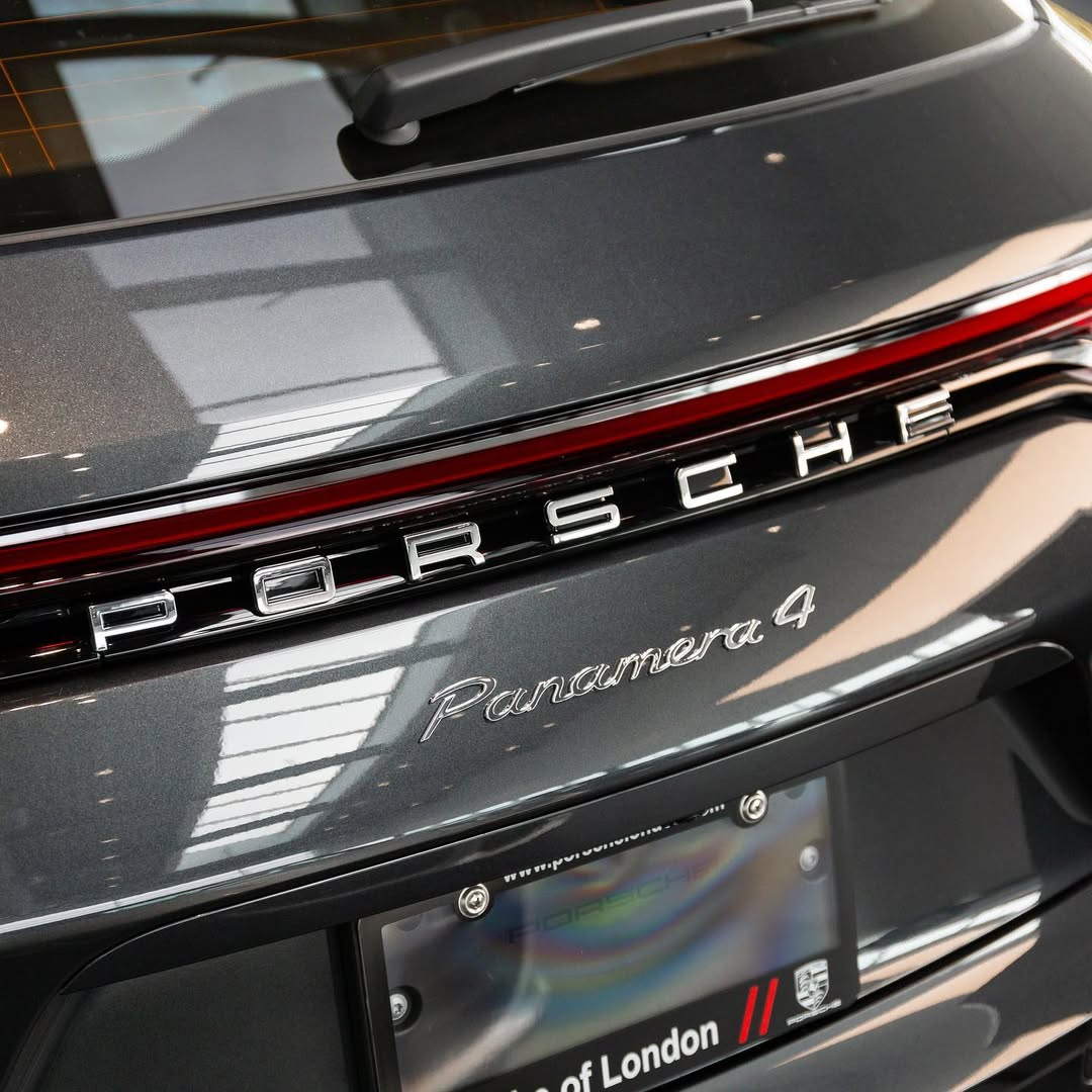  Ravoony Plus Porsche Gloss Volcano Grey Car Vinyl Wrap review amy cheng 01