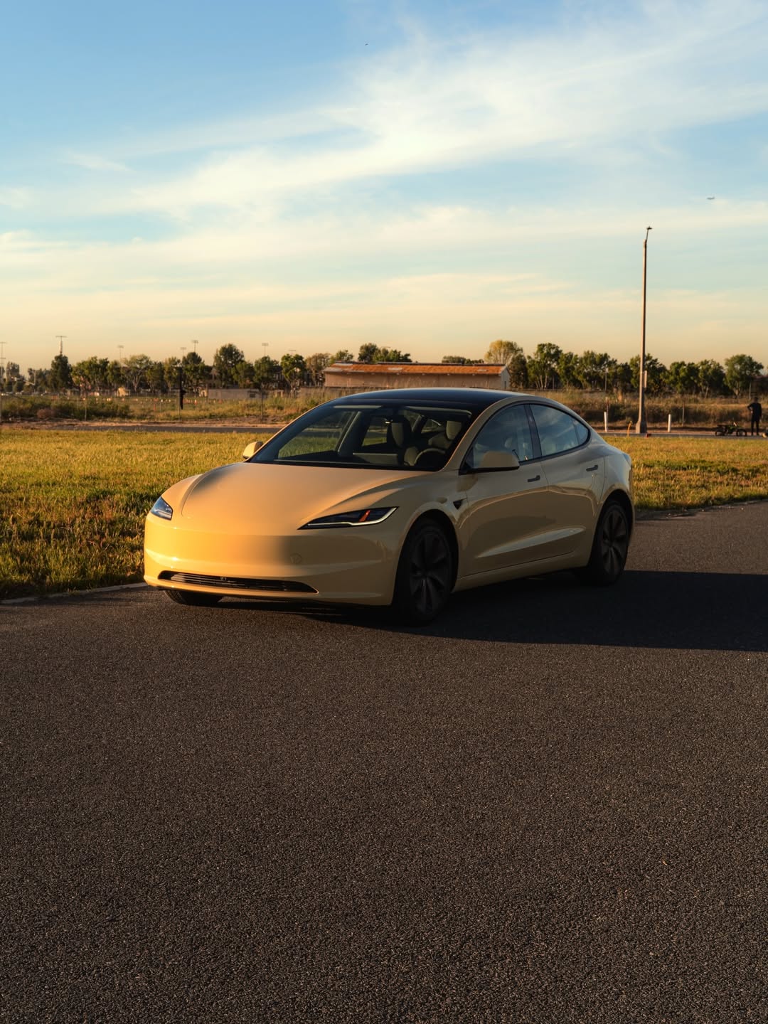 Ravoony Plus PET Glossy Sunbath Yellow Car Wrap review 4