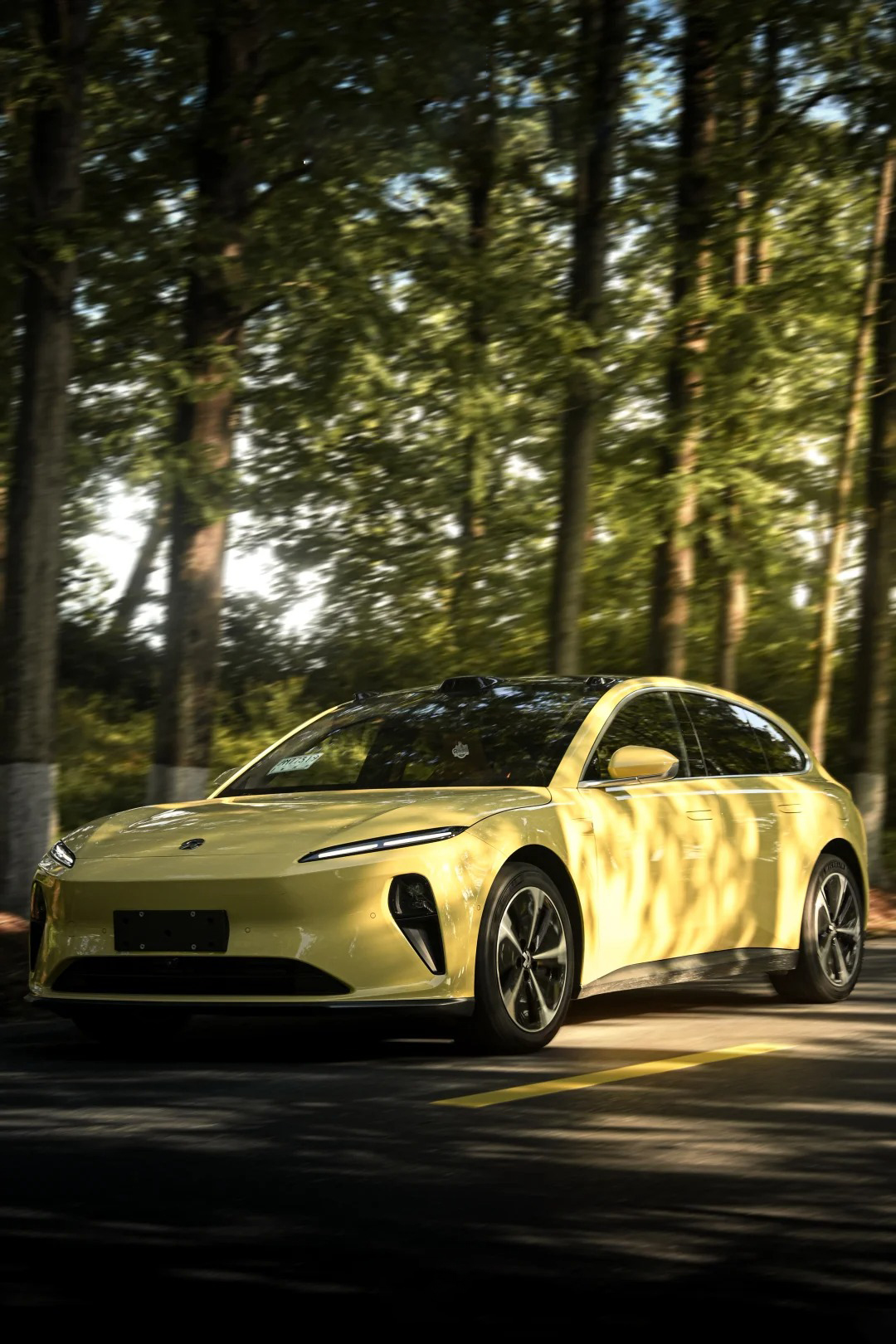 Ravoony Plus PET Glossy Sunbath Yellow Car Wrap review 2