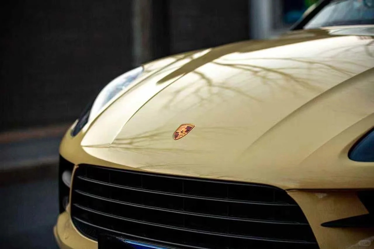 Ravoony Plus PET Glossy Sunbath Yellow Car Wrap review 1