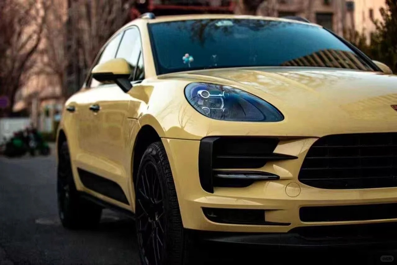 Ravoony Plus PET Glossy Sunbath Yellow Car Wrap review 3