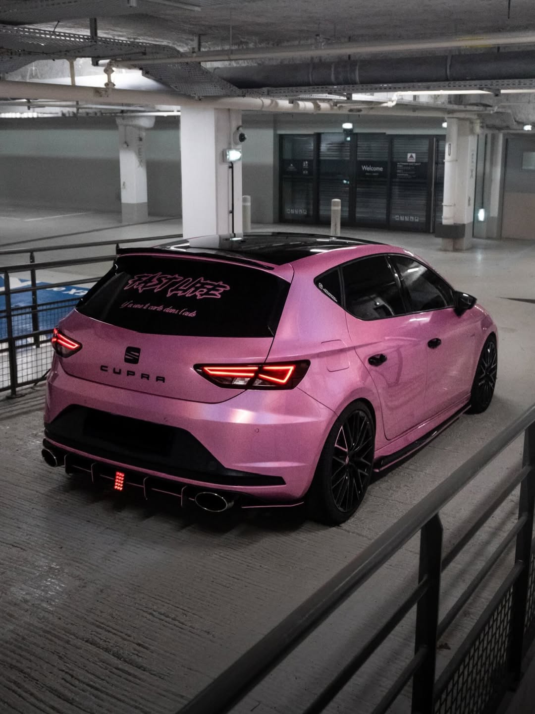 Ravoony Plus PET Glossy Laser Pink Car Vinyl Wrap review Kayla R 01