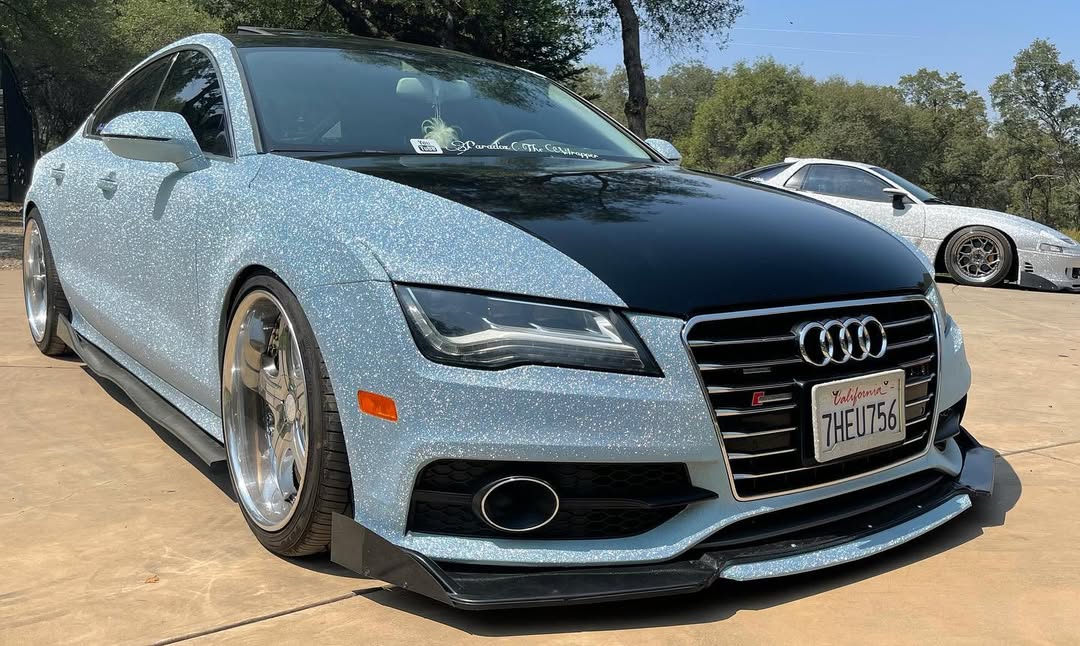 Ravoony Plus Super Glitter Blue Car Vinyl Wrap review Samantha P 07