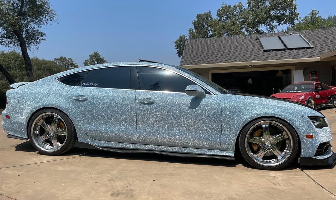 Ravoony Plus Super Glitter Blue Car Vinyl Wrap review Samantha P 03