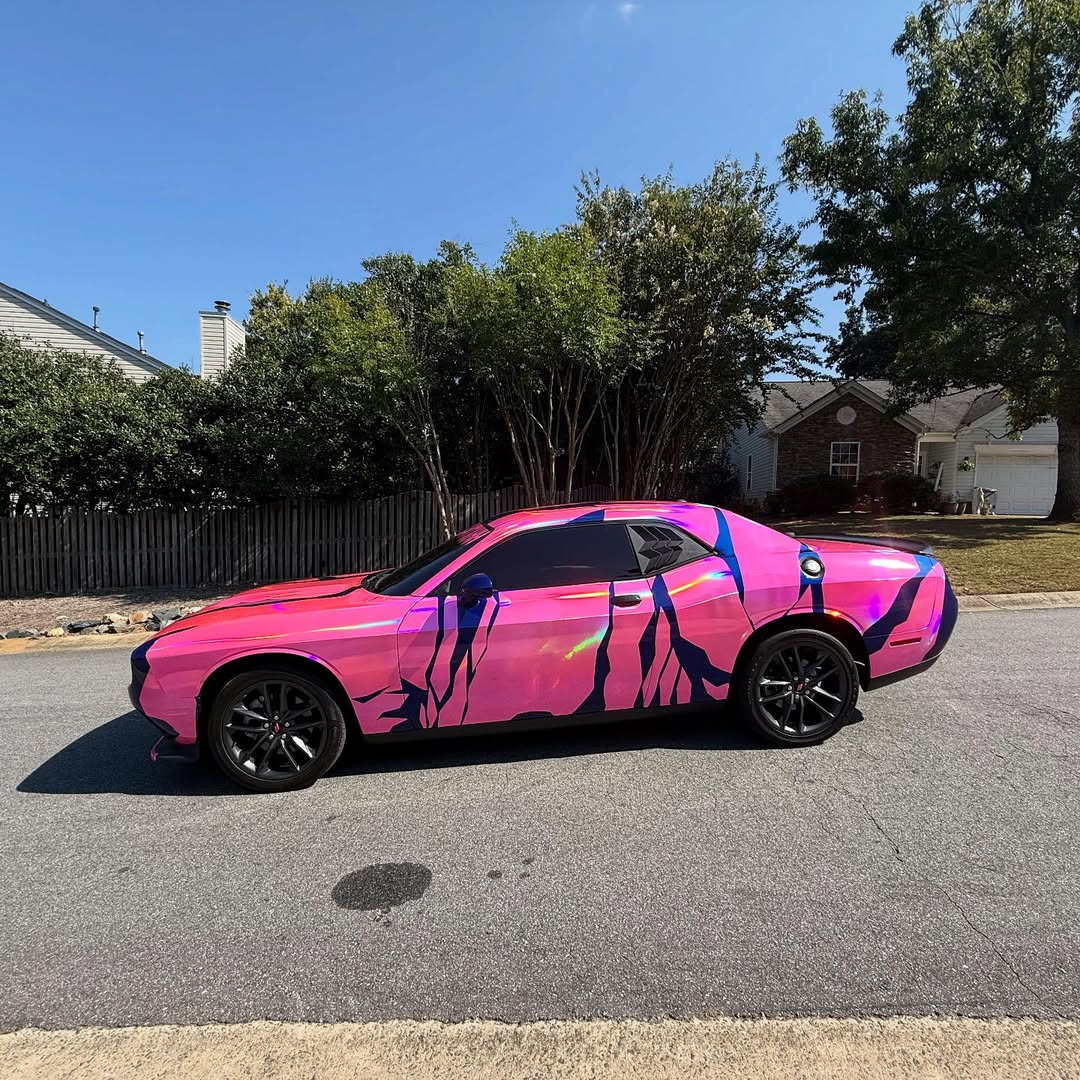 Ravoony Plus Glossy Rainbow Neo Chrome Laser Pink Car Vinyl Wrap review 3