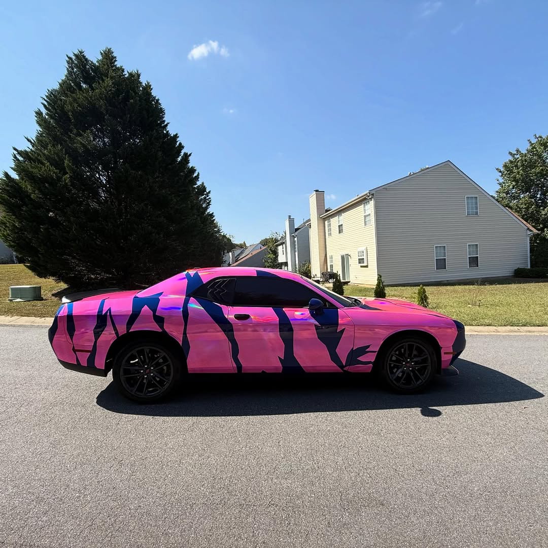 Ravoony Plus Glossy Rainbow Neo Chrome Laser Pink Car Vinyl Wrap review 6