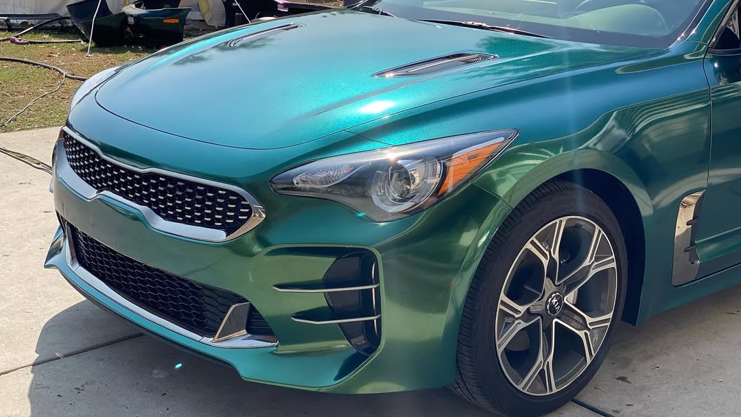 Ravoony Plus Glossy Chameleon Spring Green Car Wrap review Danielle M 06