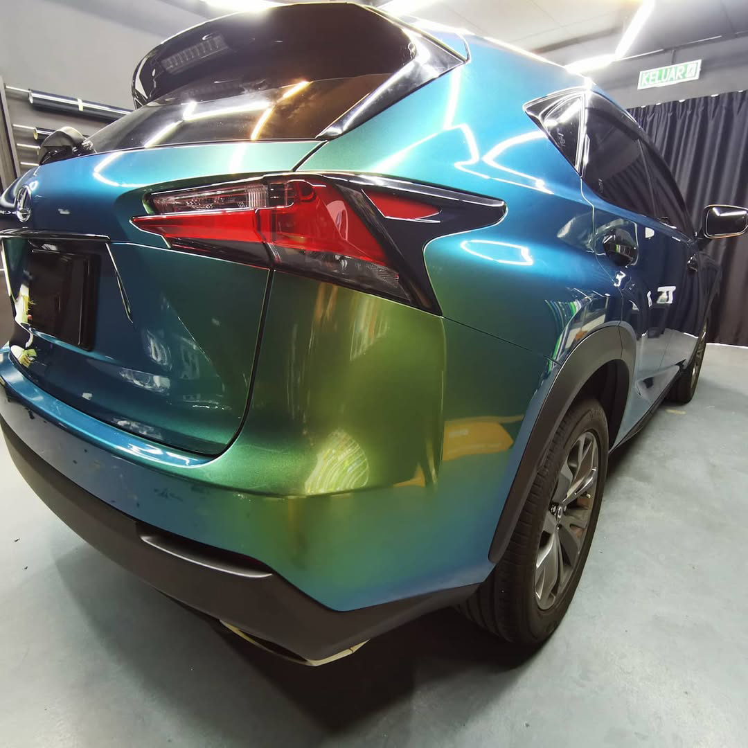 Ravoony Plus Glossy Chameleon Spring Green Car Wrap review Big Steve 03