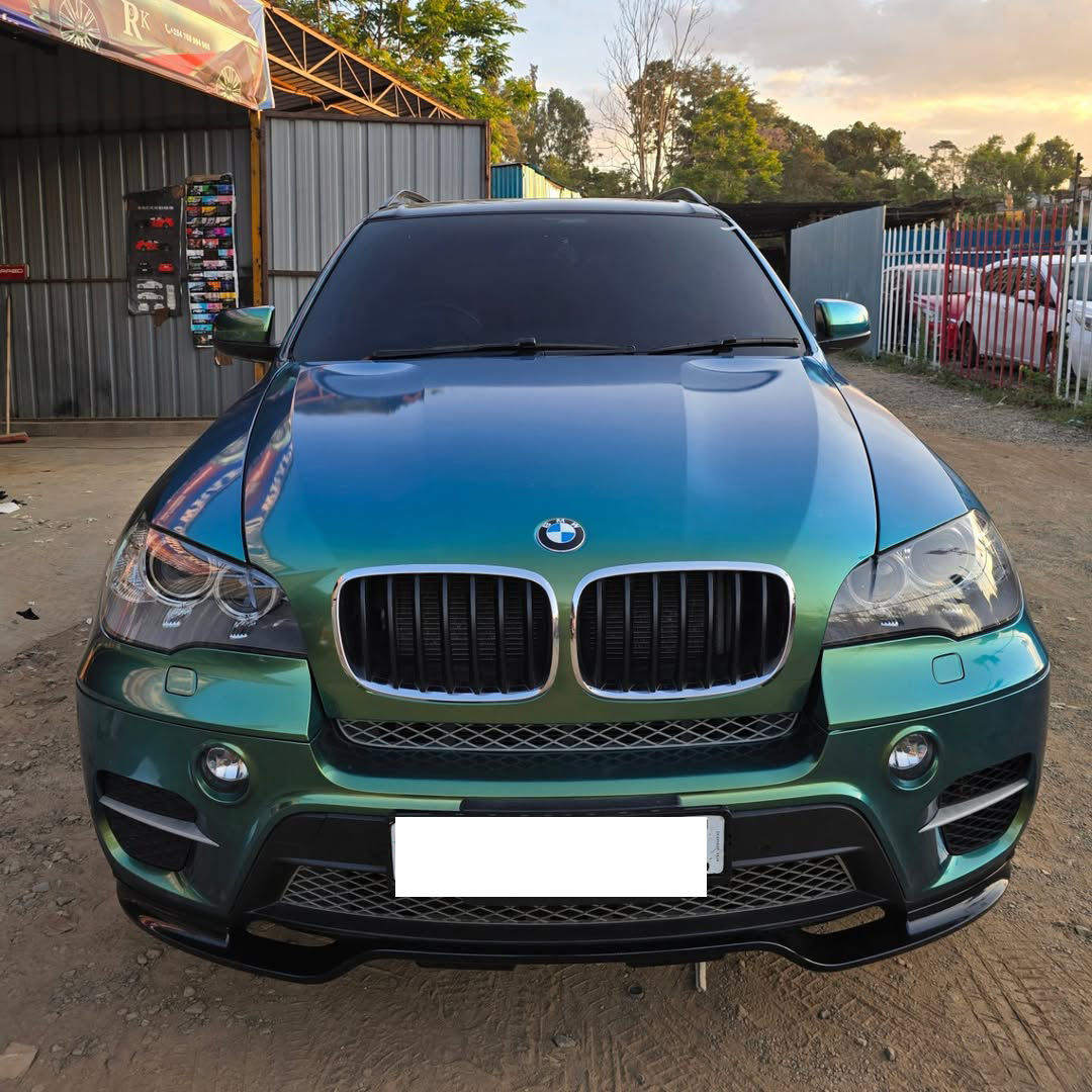 Ravoony Plus Glossy Chameleon Spring Green Car Wrap review Chris D 03