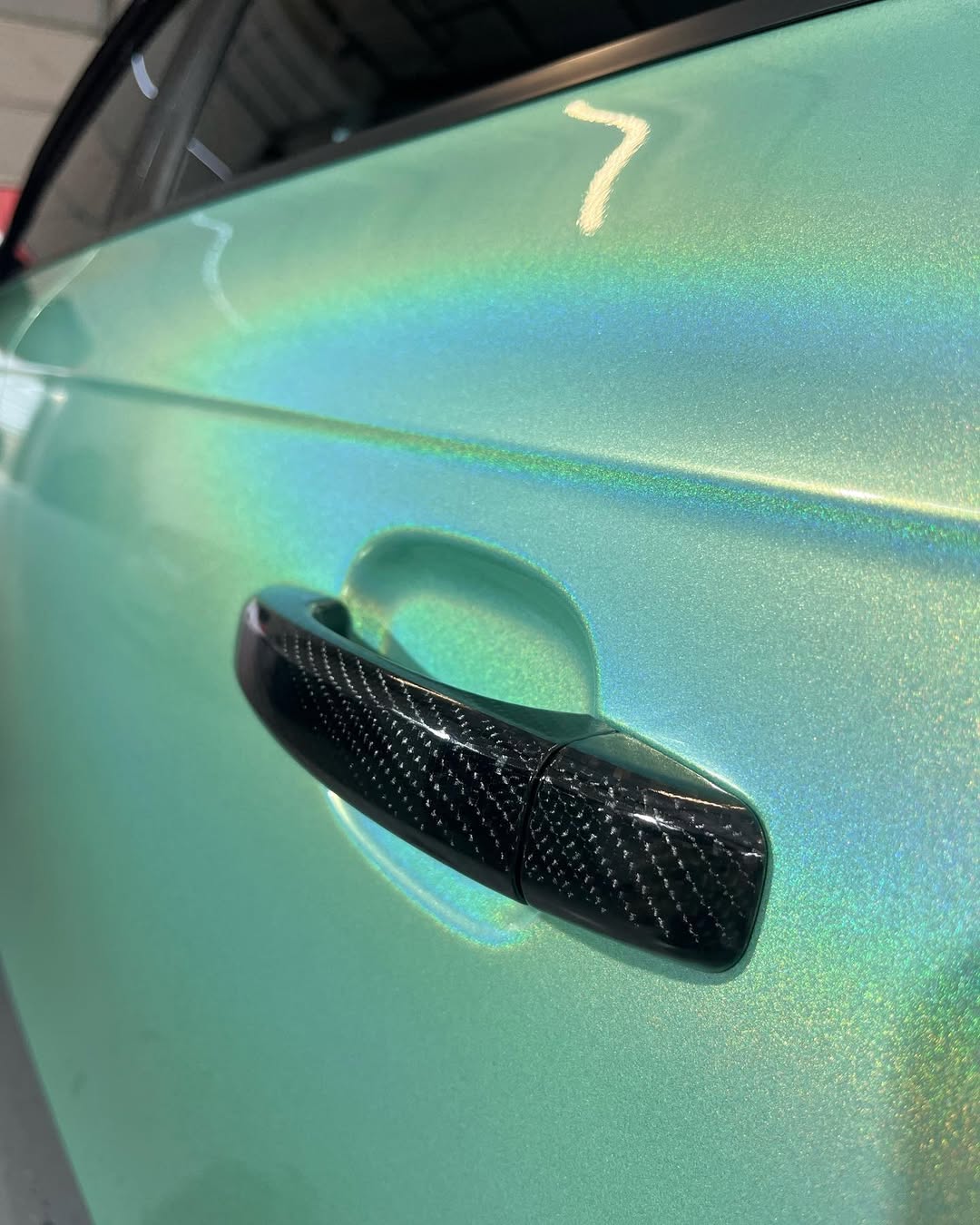   Ravoony Plus Glossy Laser Tiffany Car Vinyl Wrap review Jessica H 01