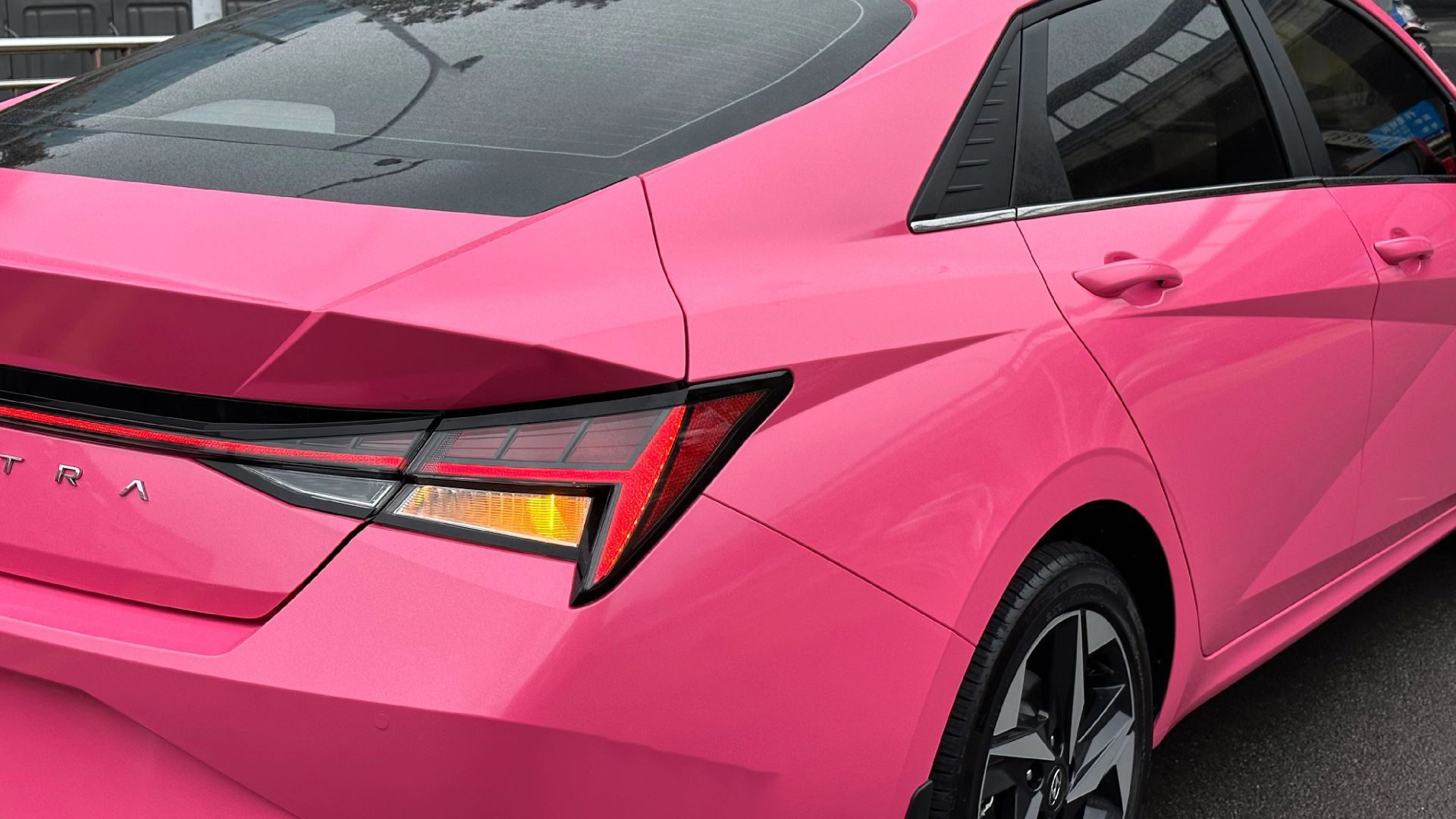   Ravoony Plus PET Sparkle Pink Car Vinyl Wrap review 1