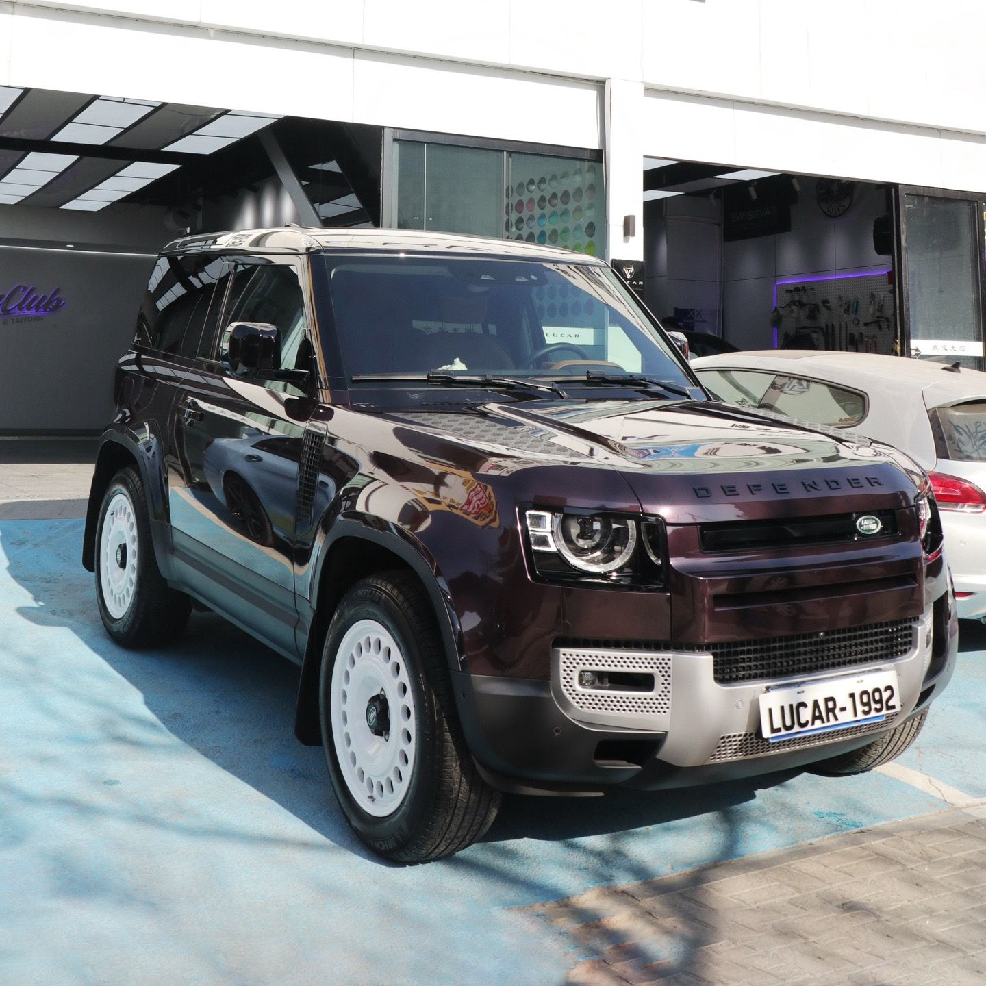 Ravoony Plus PET Gloss Metallic Eve Purple Car Vinyl Wrap review 3