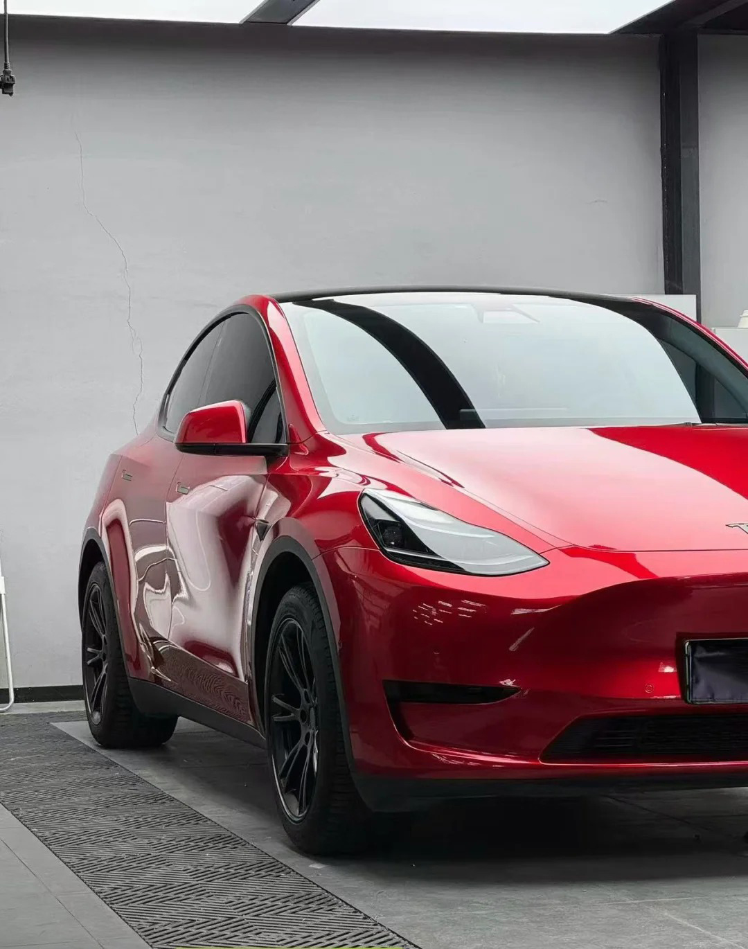 Ravoony Plus PET Gloss Liquid Ruby Red Vinyl Car Wrap review 1