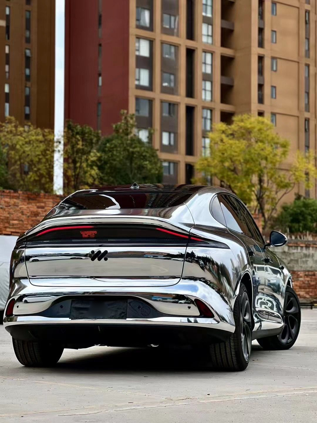 Ravoony Plus Gloss Silver Chrome Wrap review 3