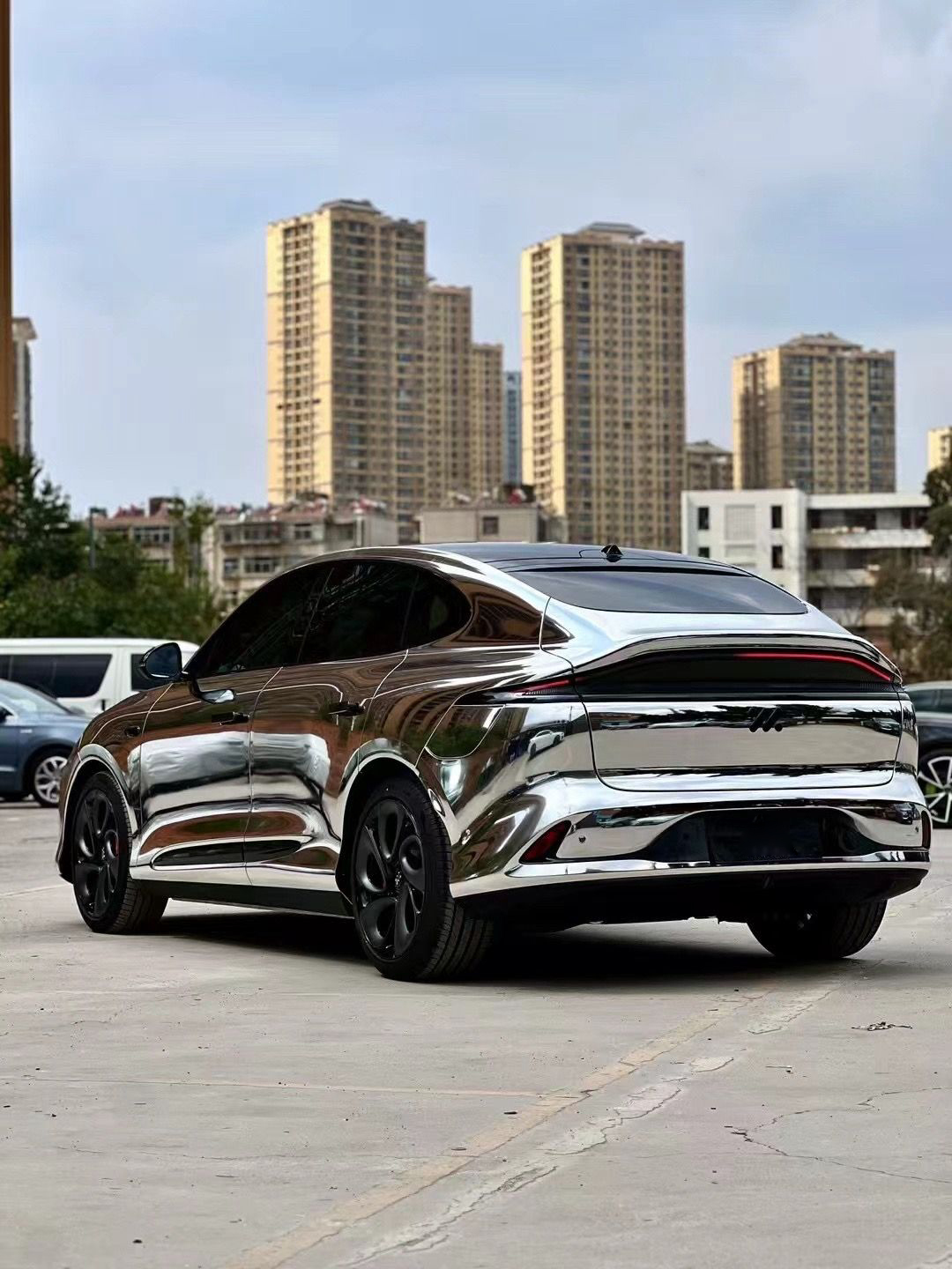 Ravoony Plus Gloss Silver Chrome Wrap review 2