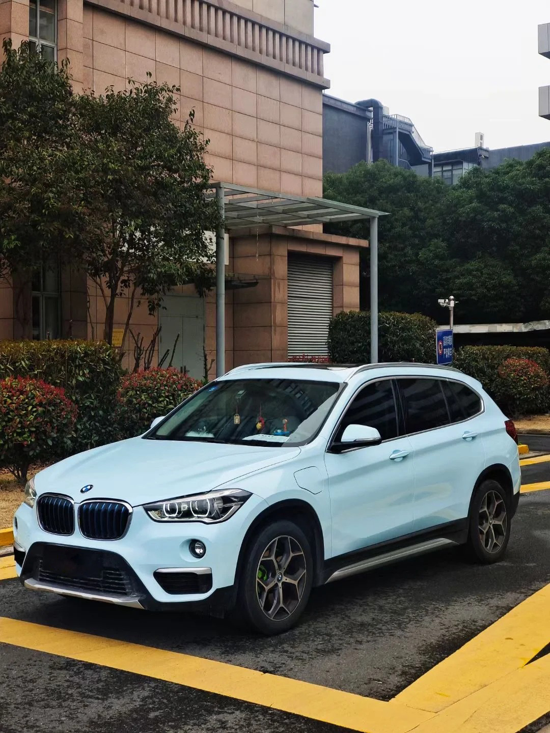 Ravoony Pro TPU Glossy Metallic Glacier Blue PPF Film review 1