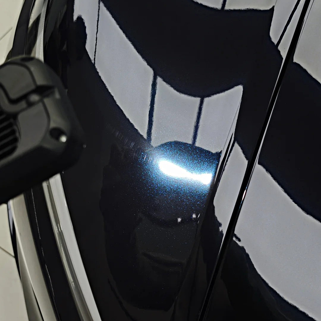 Ravoony Plus Glossy Metallic Spar Black Blue Vinyl Wrap review Brittany W