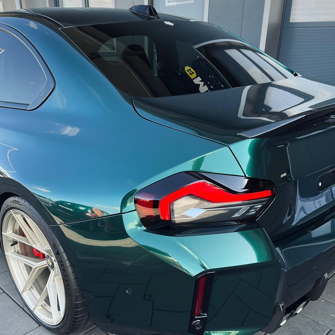 Ravoony Pro TPU Glossy Royal Green PPF Film review 2