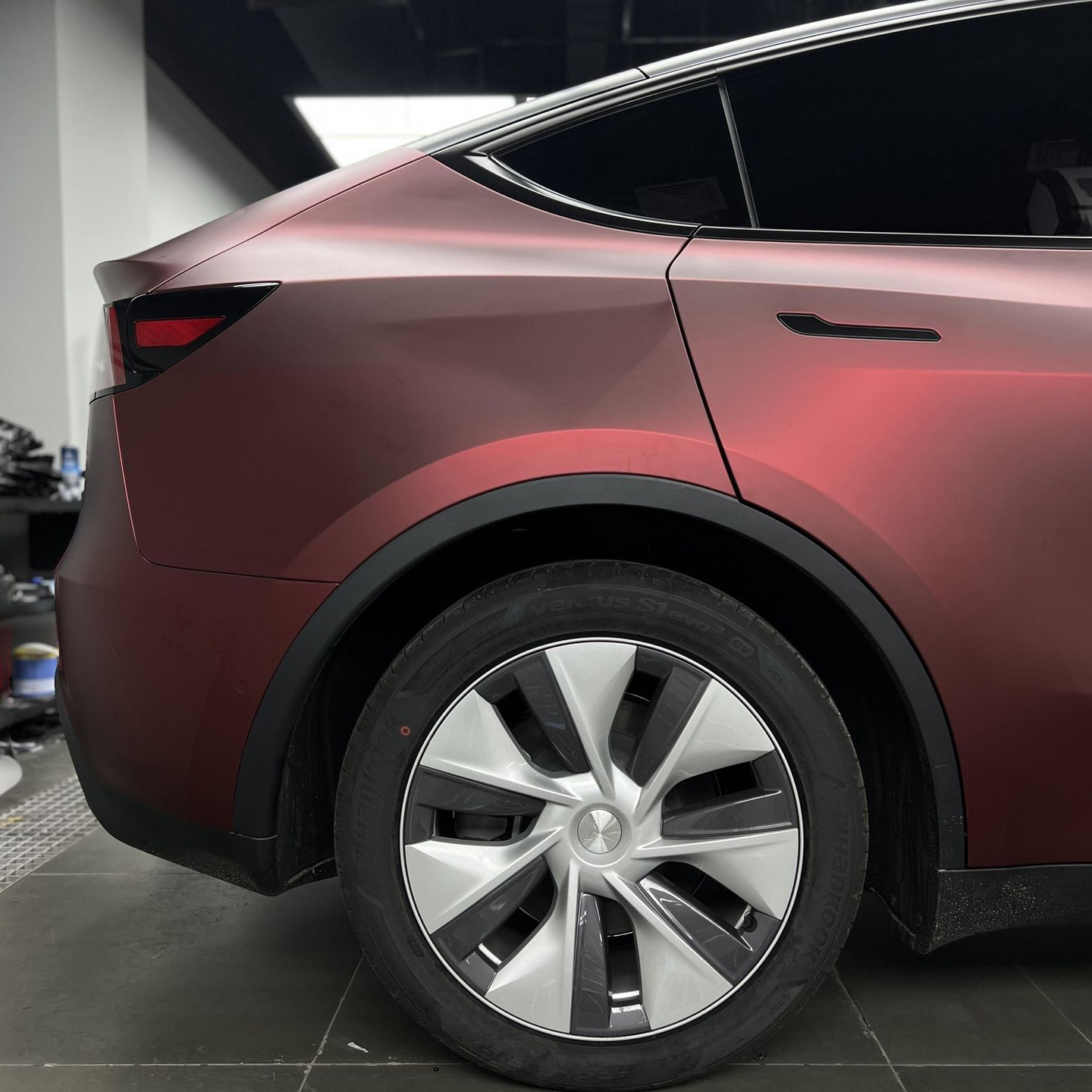 Ravoony Plus PET Satin Dragon Blood Red Vinyl Car Wrap review Savannah Clarke 02