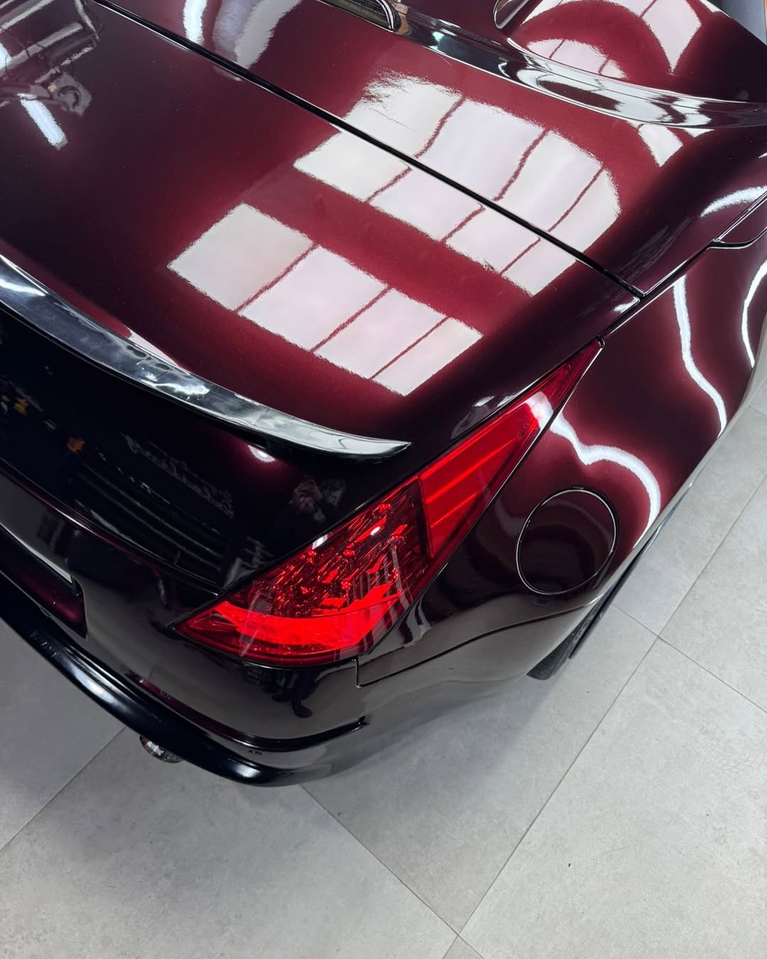 Ravoony Pro TPU Gloss Black Rose PPF Film review Magnolia Hayes 01