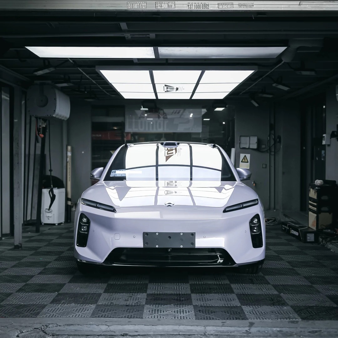 Ravoony Plus PET Gloss Far Sky Purple Car Vinyl Wrap review Malcolm Reeves 00