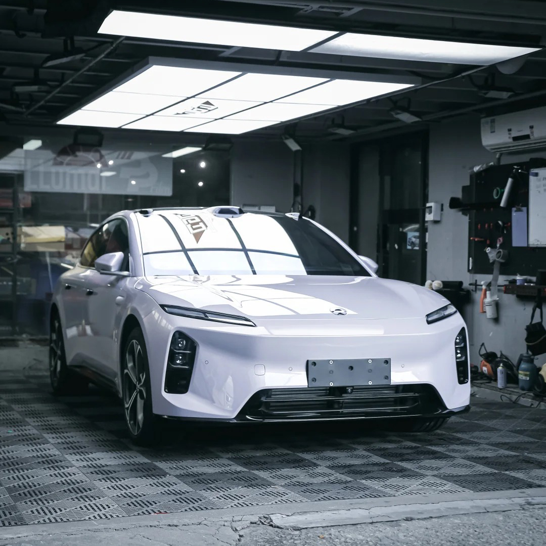 Ravoony Plus PET Gloss Far Sky Purple Car Vinyl Wrap review Malcolm Reeves 01