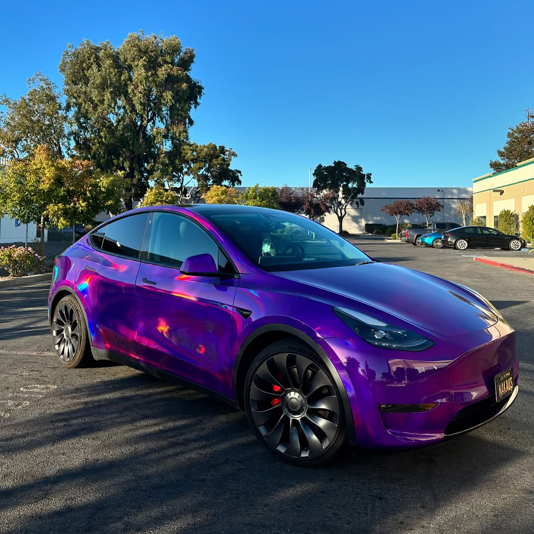 Ravoony Plus PET Gloss Laser Chrome Purple Car Vinyl Wrap review rosie xie 01