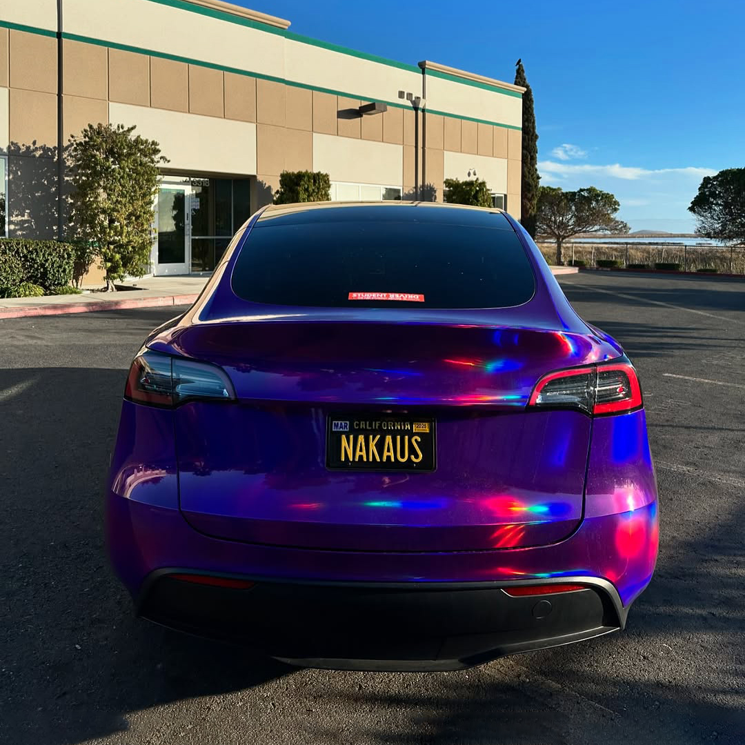 Ravoony Plus PET Gloss Laser Chrome Purple Car Vinyl Wrap review rosie xie 02