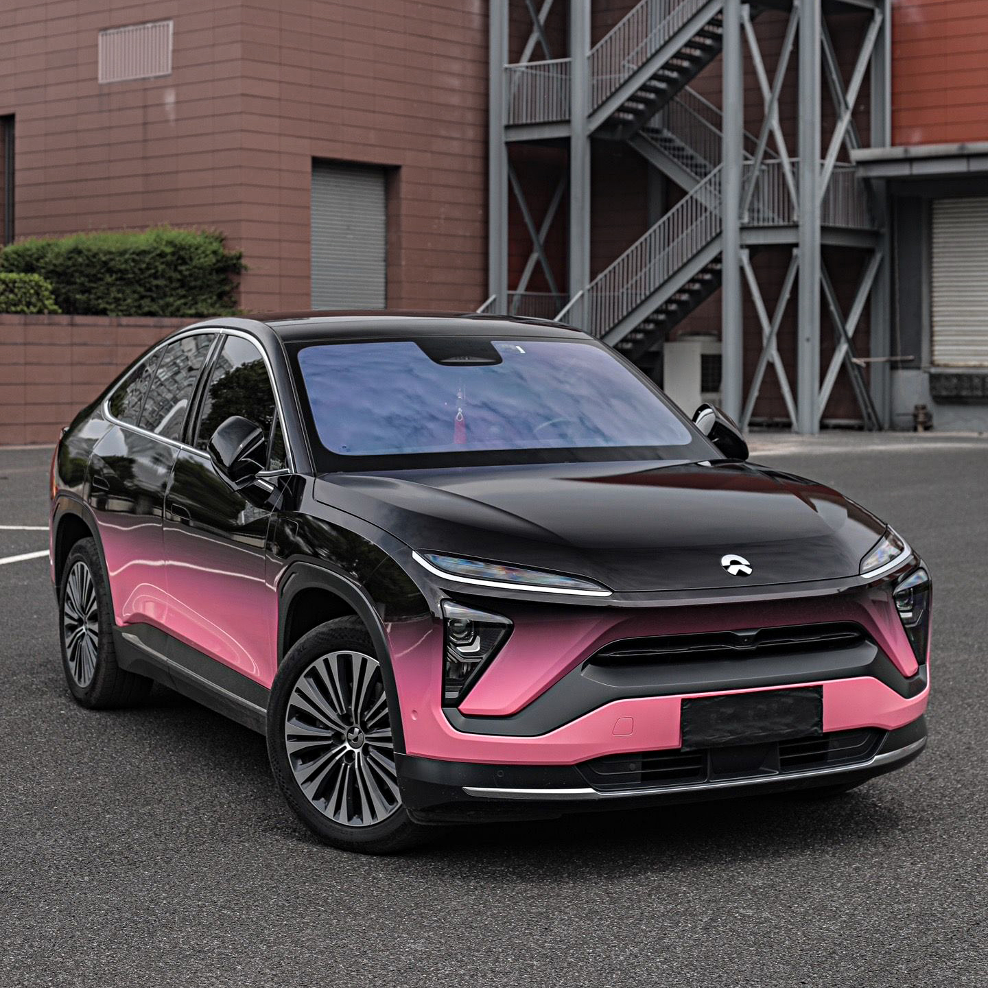 Ravoony Plus Customized Black To Pink Gradient Vinyl Wrap review 1