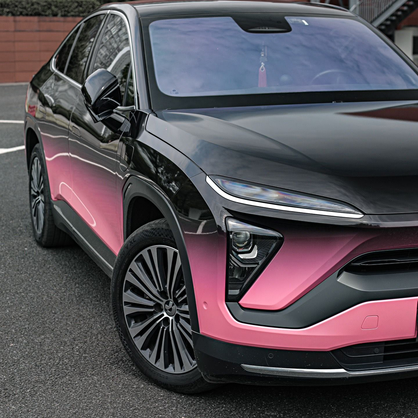 Ravoony Plus Customized Black To Pink Gradient Vinyl Wrap review 4