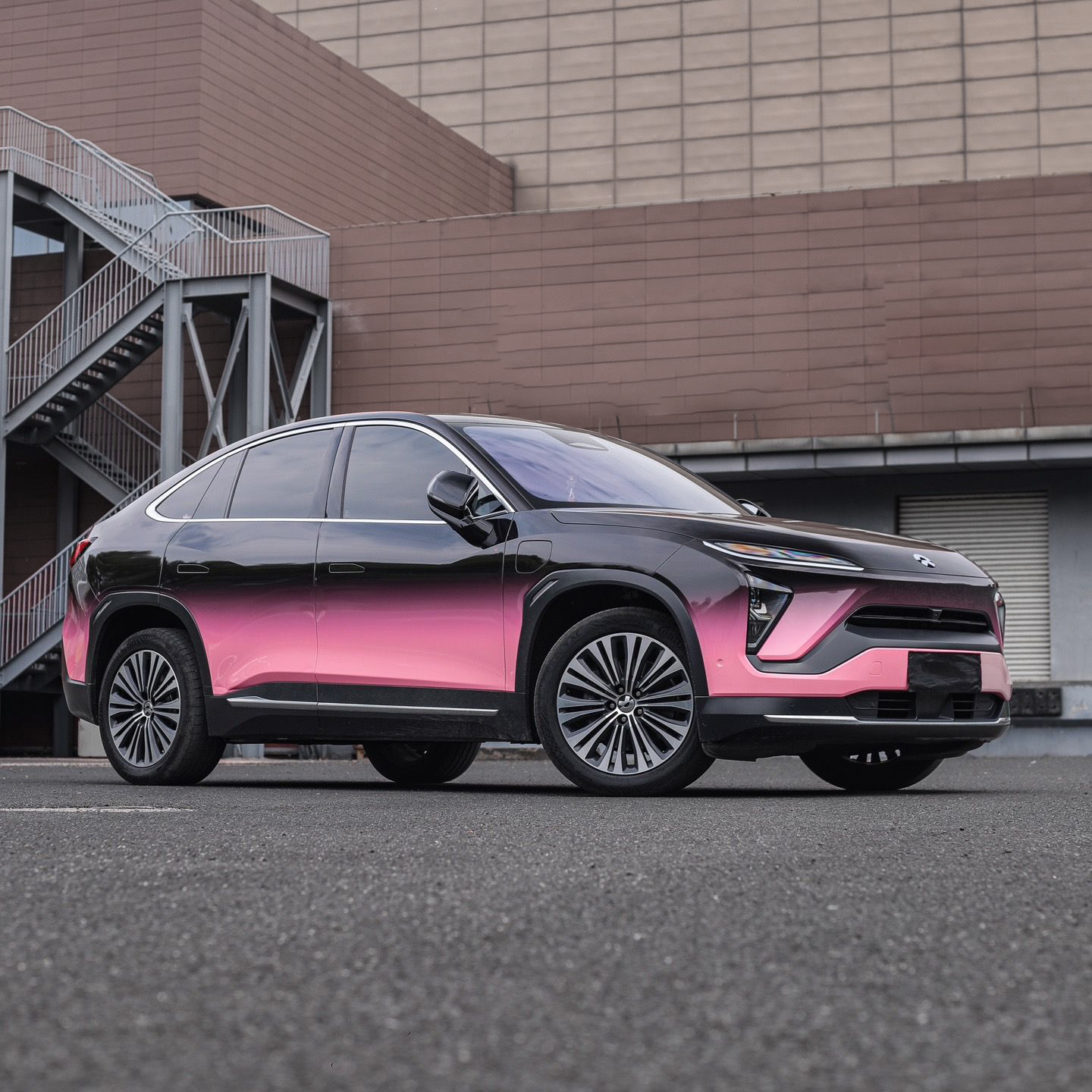 Ravoony Plus Customized Black To Pink Gradient Vinyl Wrap review 3