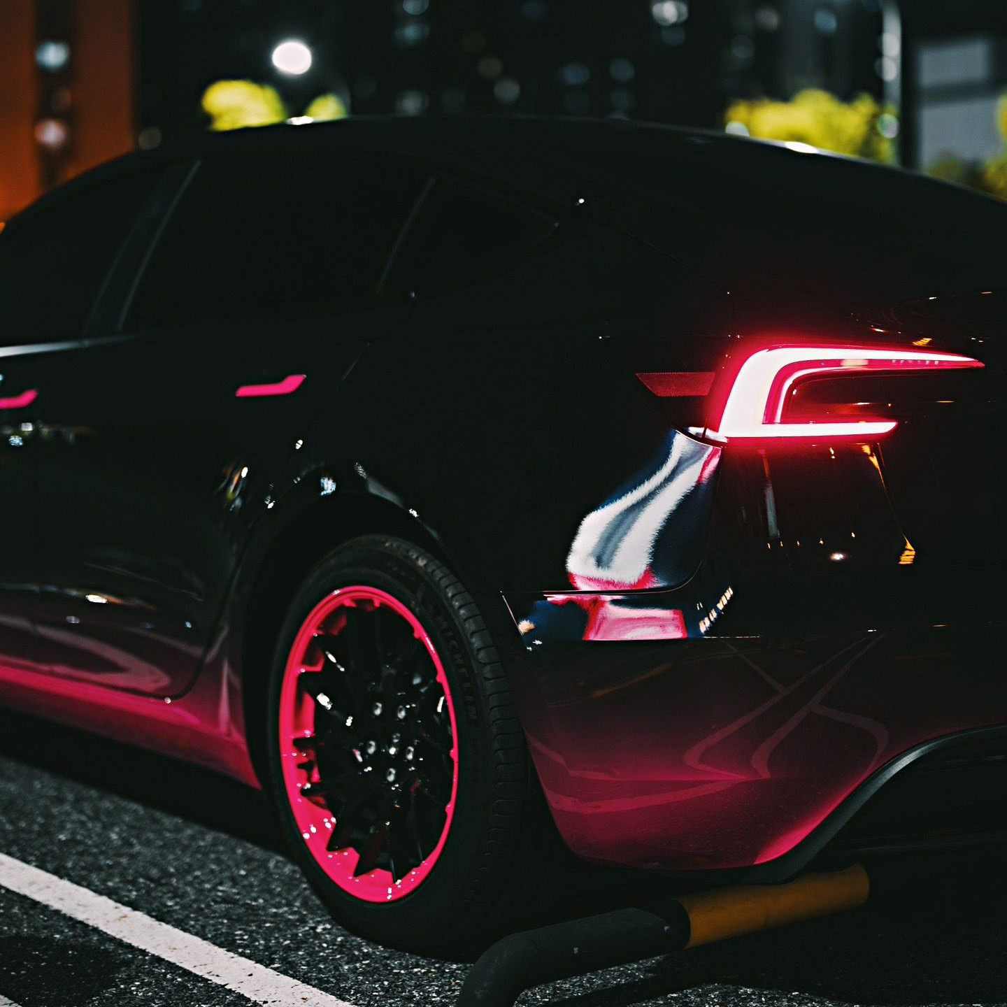 Ravoony Plus Customized Black To Pink Gradient Vinyl Wrap review 2