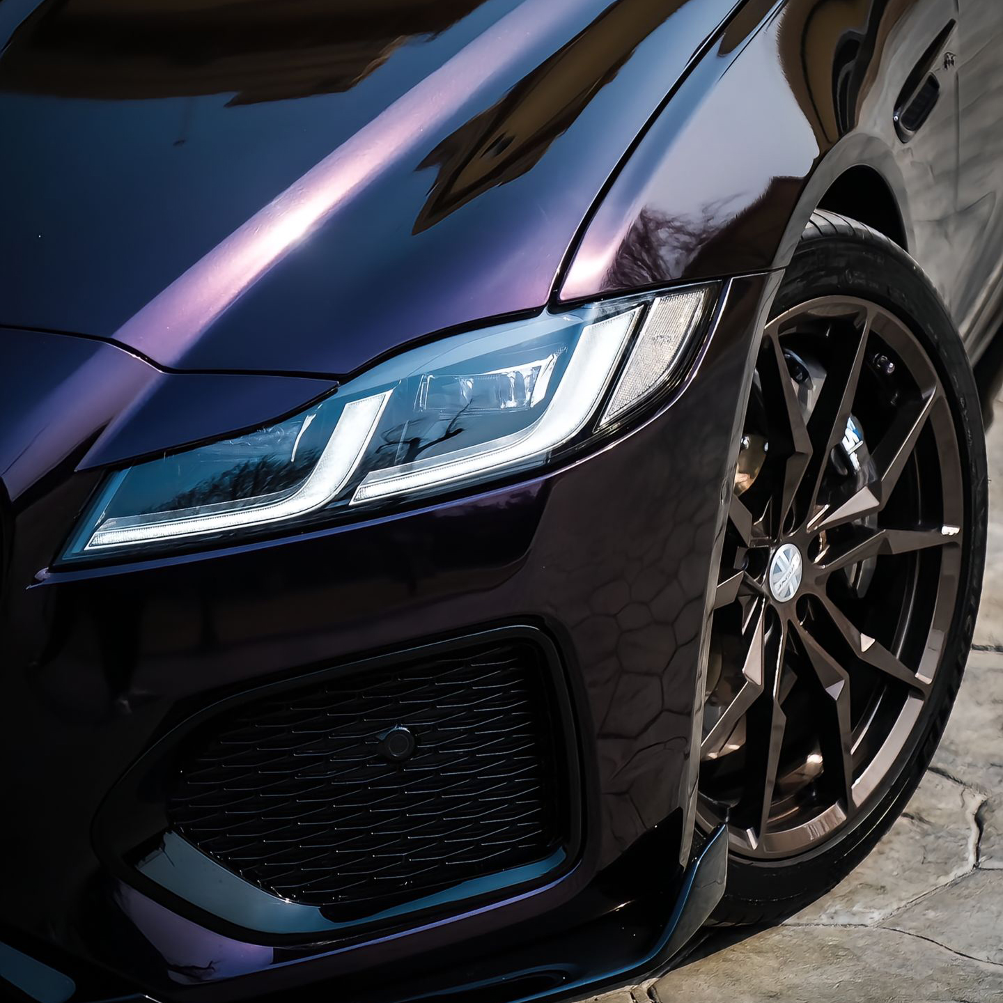 Ravoony Plus Gloss Metallic Gentian Purple Car Wrap review 2