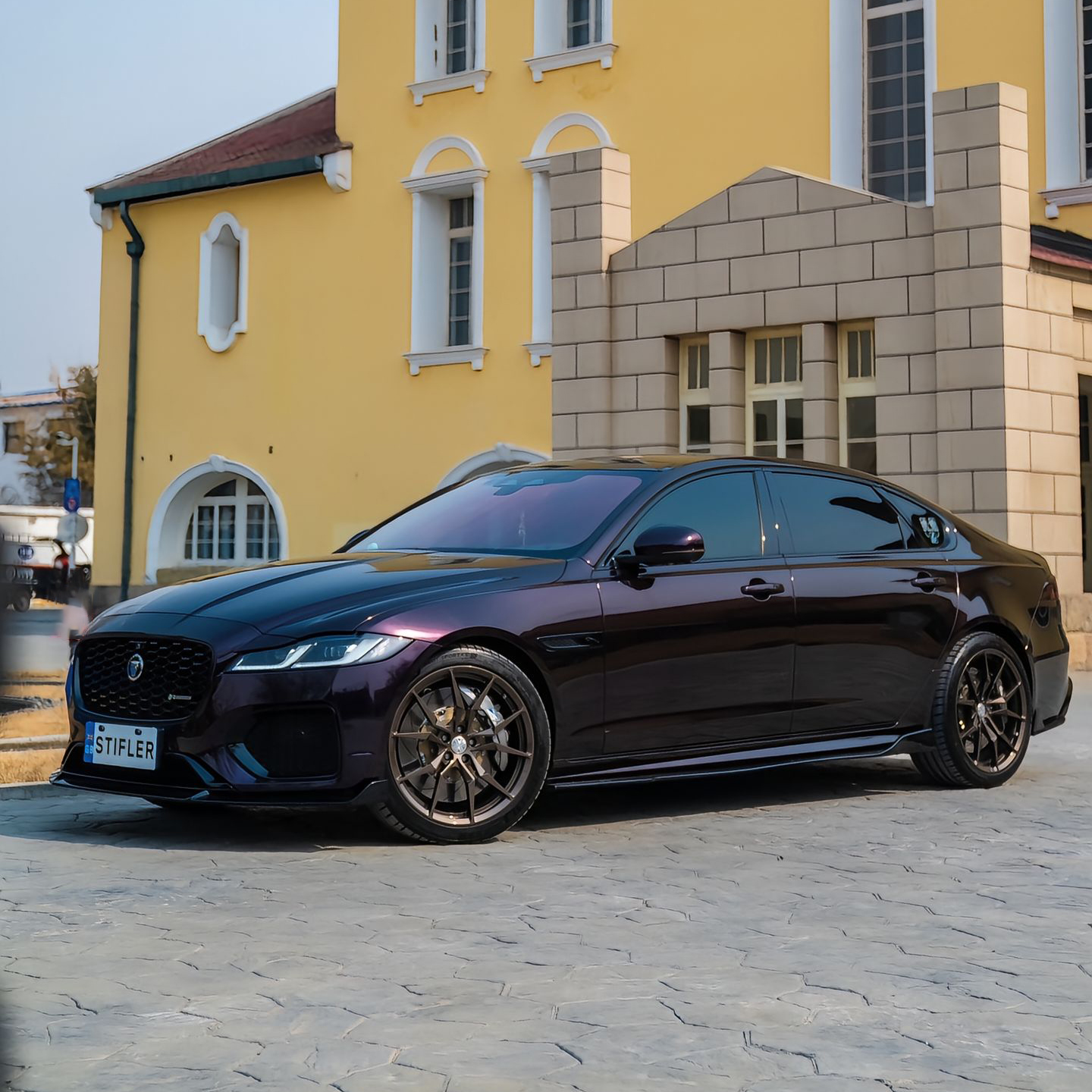 Ravoony Plus Gloss Metallic Gentian Purple Car Wrap review 5