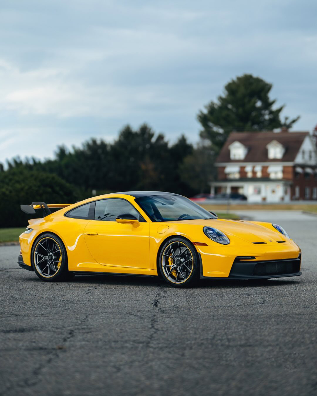 Ravoony Pro TPU Glossy Sunflower Yellow PPF Film review 1