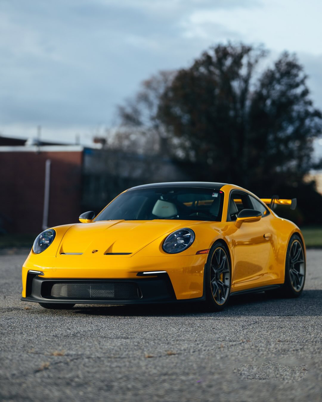 Ravoony Pro TPU Glossy Sunflower Yellow PPF Film review 4