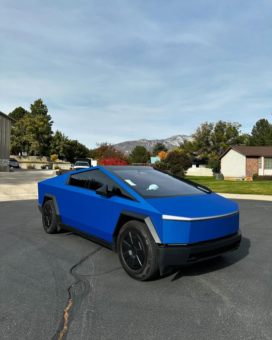 Ravoony Plus PET Satin Blue Vinyl Car Wrap review Romeo Santiago 04