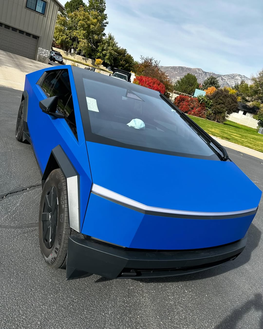 Ravoony Plus PET Satin Blue Vinyl Car Wrap review Romeo Santiago 00