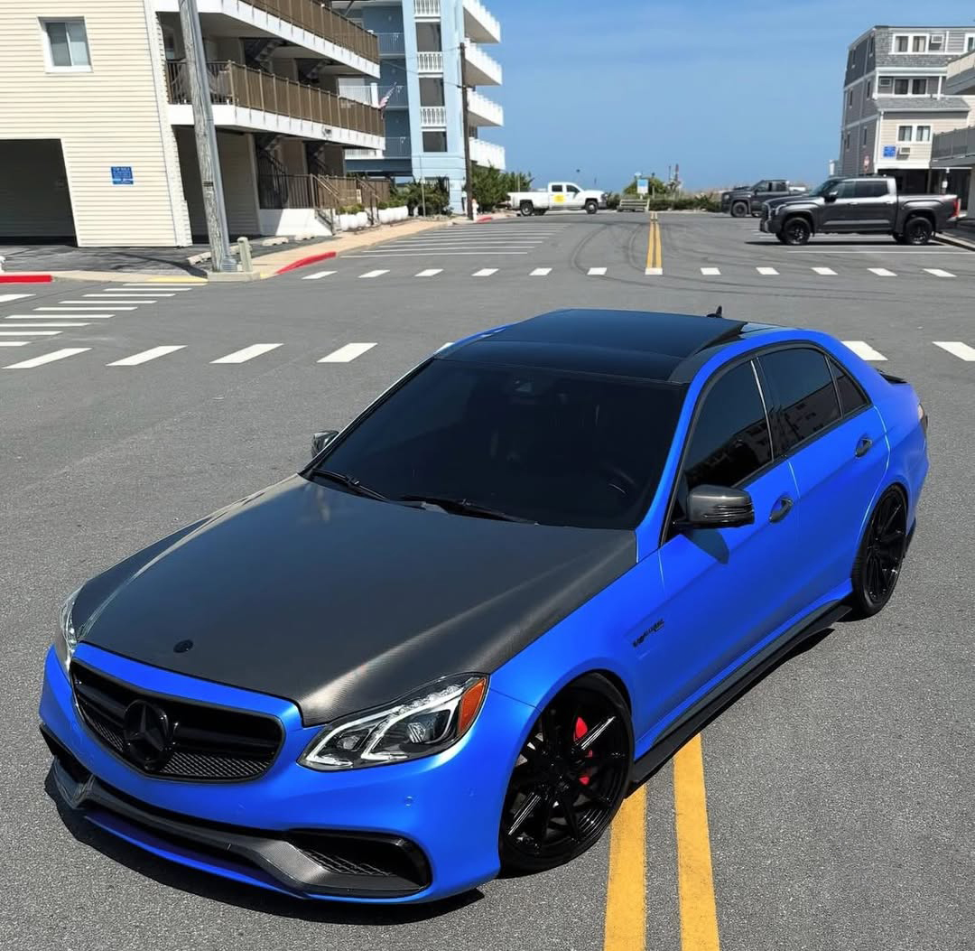 Ravoony Plus PET Satin Blue Vinyl Car Wrap review Magnolia Hayes 05
