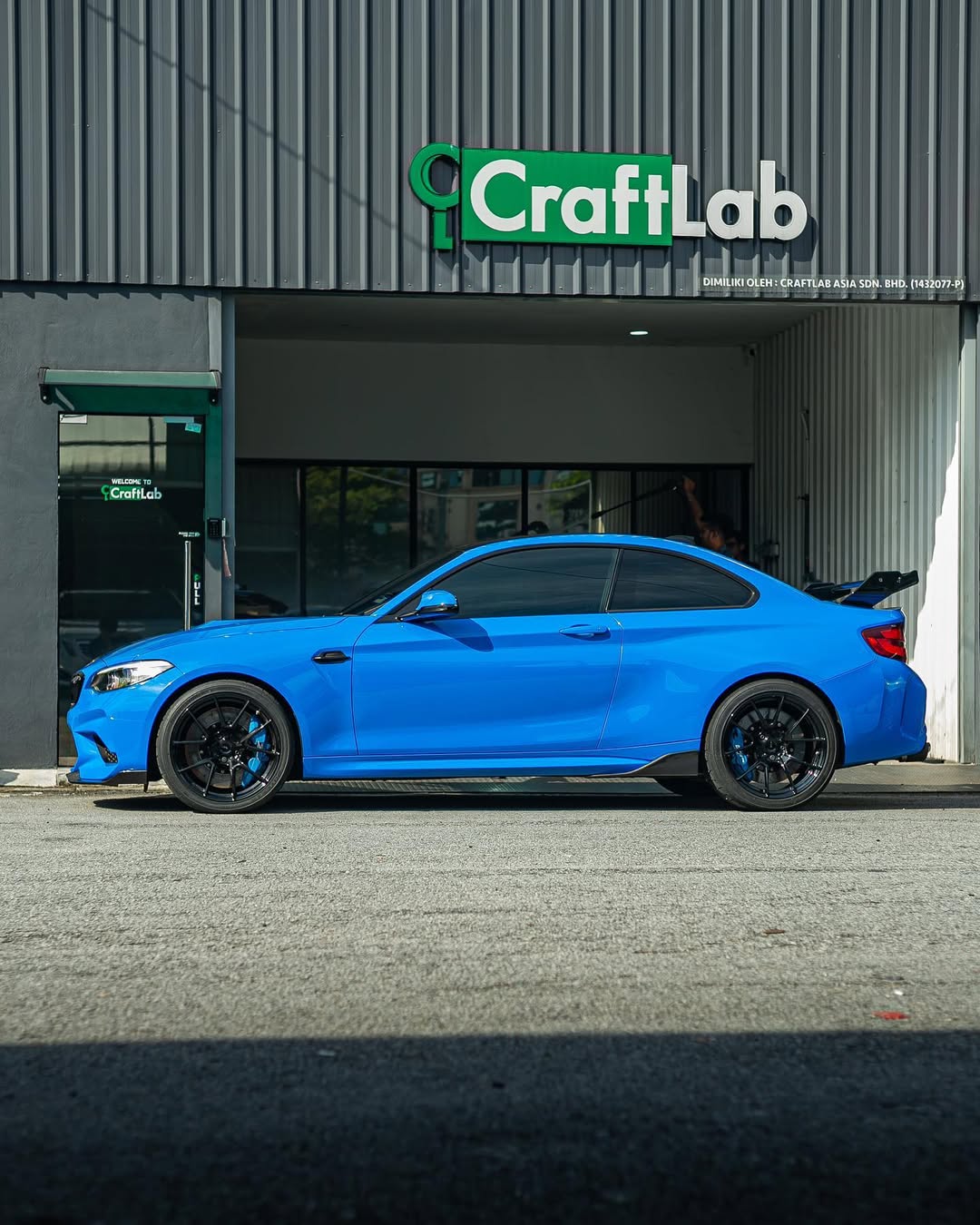 Ravoony Plus PET Gloss Shark Blue Vinyl Wrap review 0