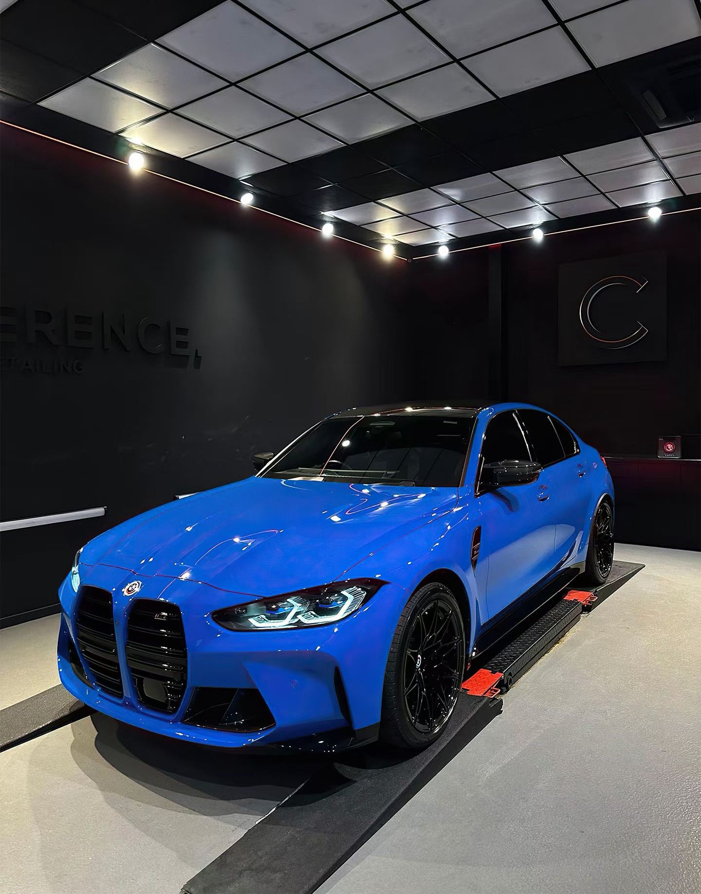 Ravoony Plus PET Gloss Shark Blue Vinyl Wrap review 2