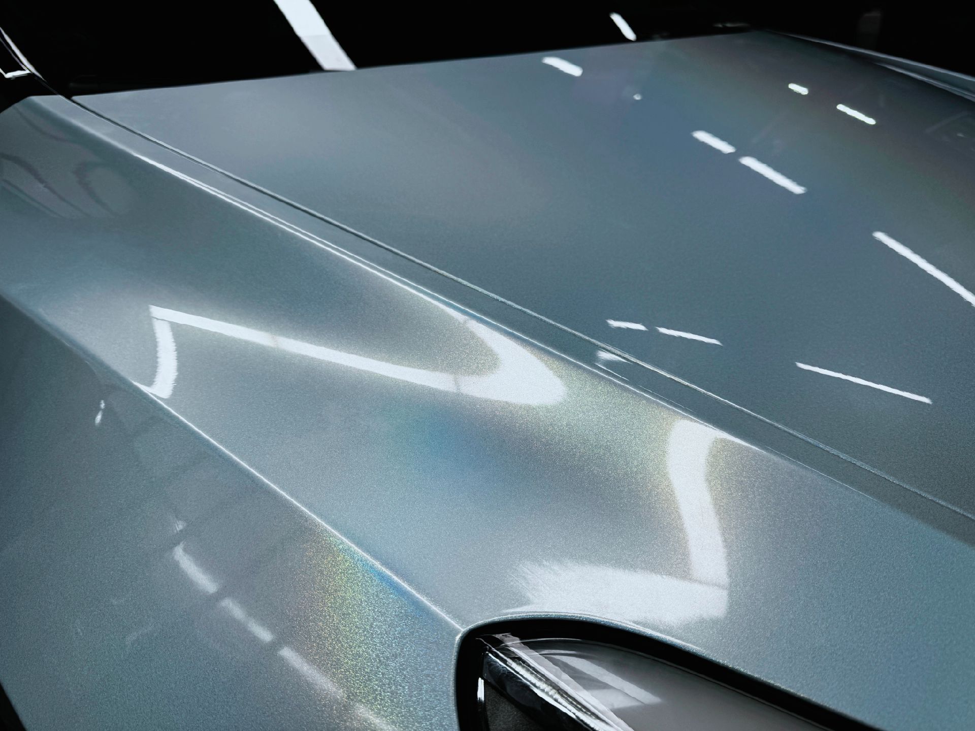 Ravoony Plus PET Glossy Laser Ice Blue Car Vinyl Wrap review Malcolm Reeves 05