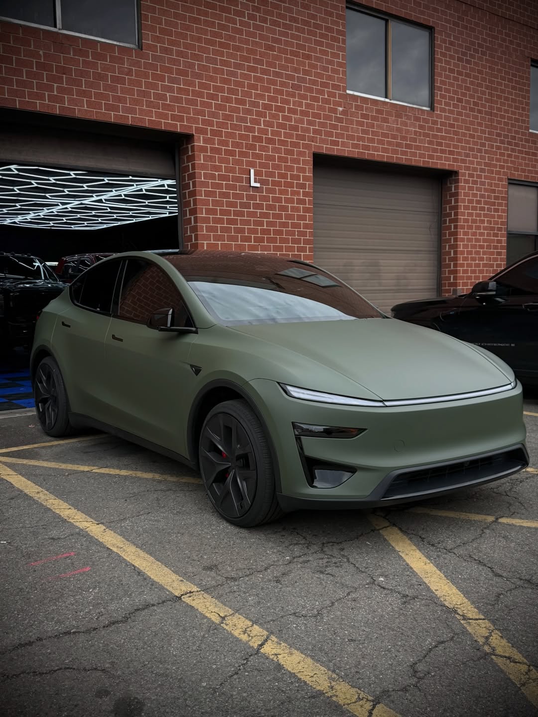 Ravoony Plus PET Matte Army Green Wrap review 2