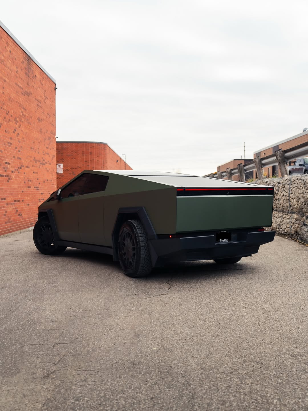 Ravoony Plus PET Matte Army Green Wrap review 2