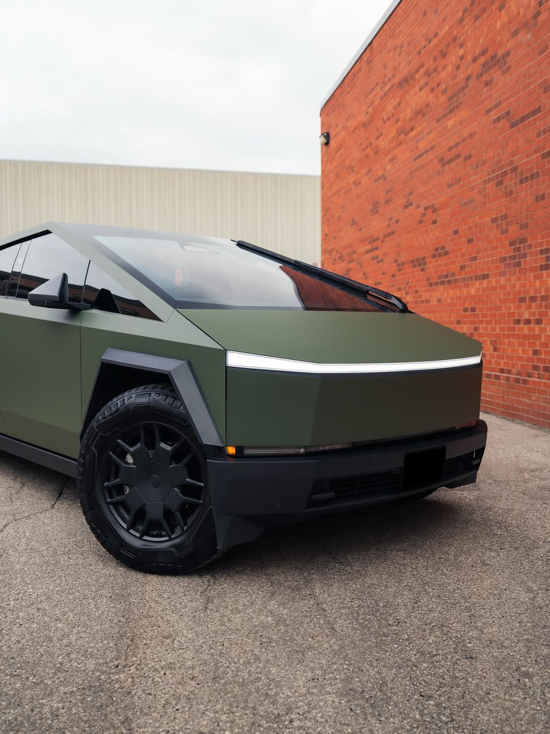 Ravoony Plus PET Matte Army Green Wrap review 3