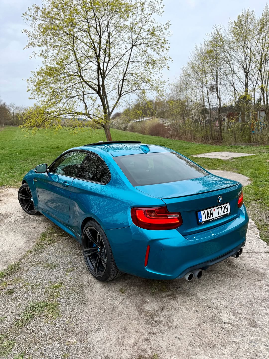 Ravoony Plus PET Glossy Long Beach Blue Car Vinyl Wrap review 2