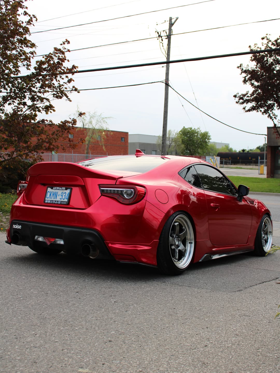 Ravoony Plus Gloss Metallic Vampire Red Vinyl Car Wrap review Riad Bobar 02