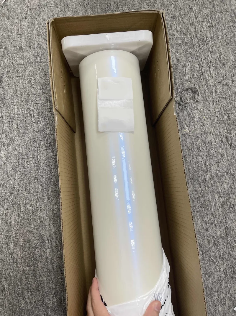 Ravoony Plus PET Glossy White to Blue Car Vinyl Wrap review 0